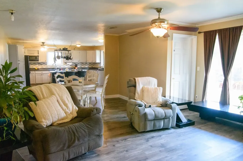 867 Oldfield Drive Gainesboro TN 38562