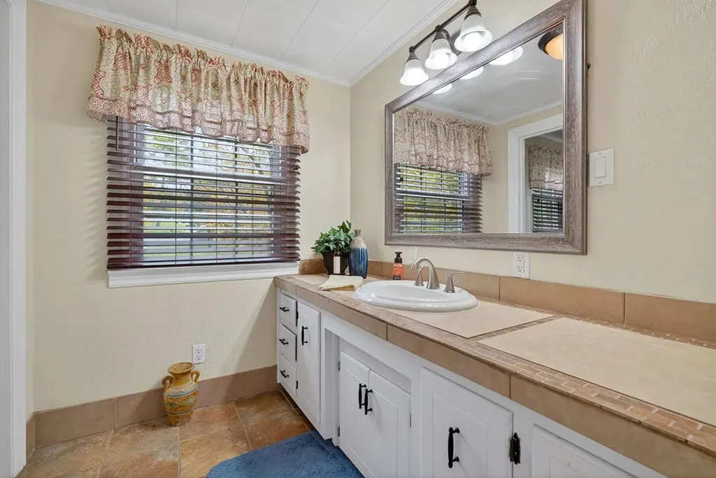 115 Sunset Drive Livingston TN 38570