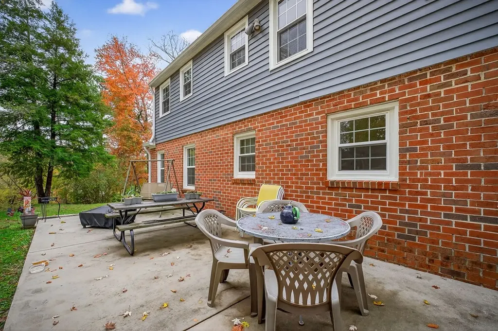 115 Sunset Drive Livingston TN 38570