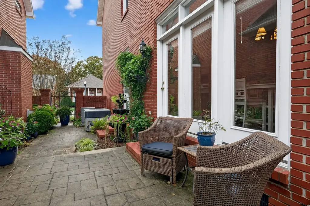 1064 Sugarhill Place Cookeville TN 38501