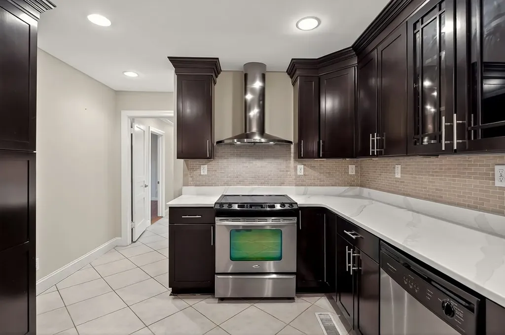 577 E 4th Street Cookeville TN 38501