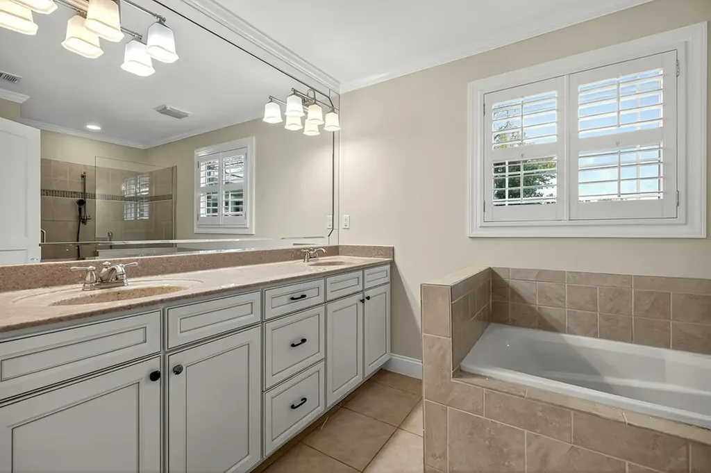 577 E 4th Street Cookeville TN 38501