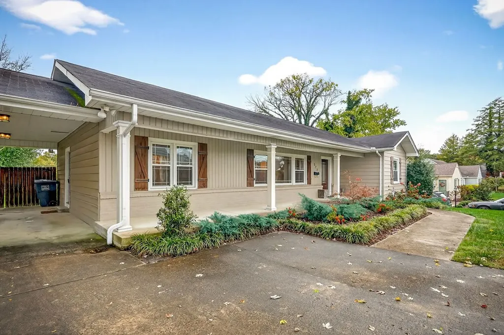 577 E 4th Street Cookeville TN 38501