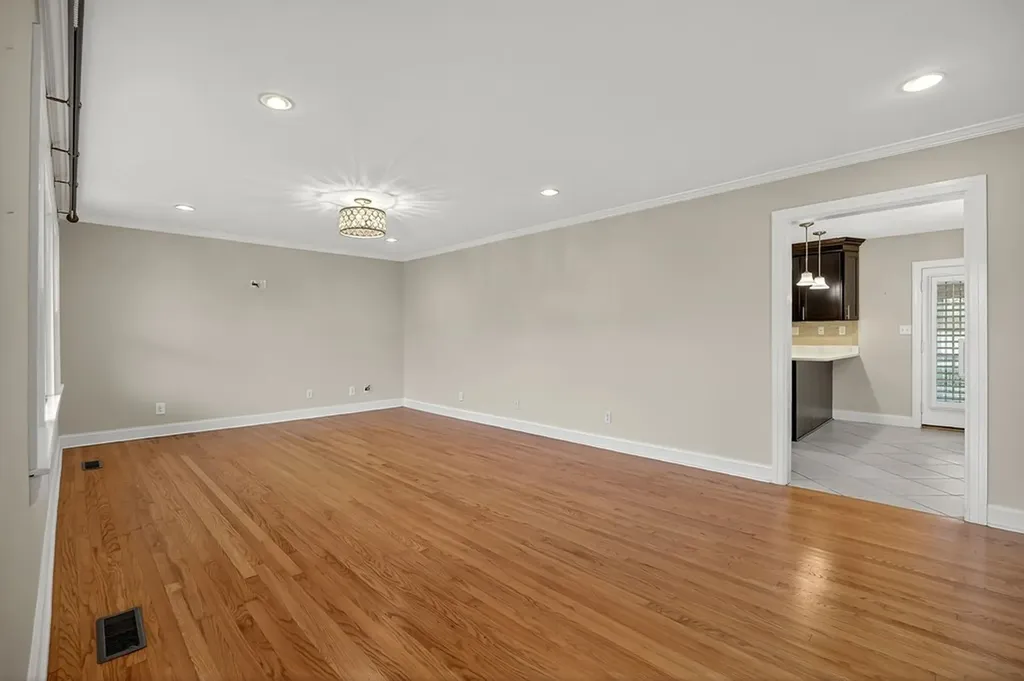 577 E 4th Street Cookeville TN 38501