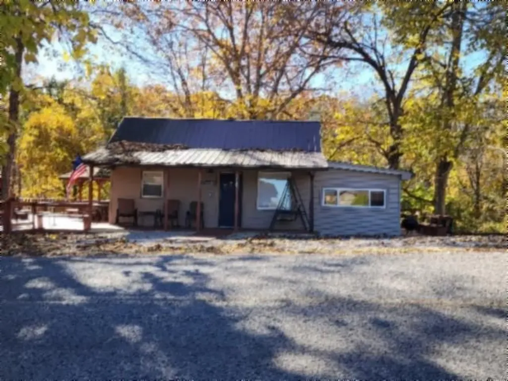 450 Cedar Hill Road Celina TN 38551