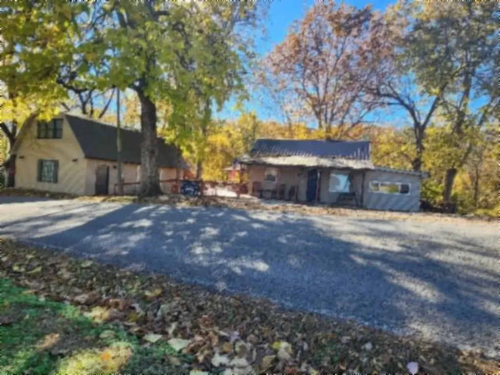 450 Cedar Hill Road Celina TN 38551