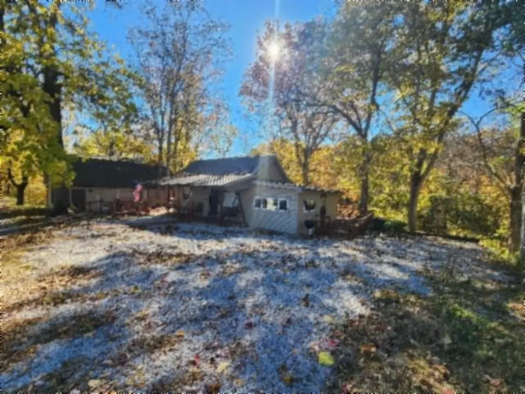 450 Cedar Hill Road Celina TN 38551