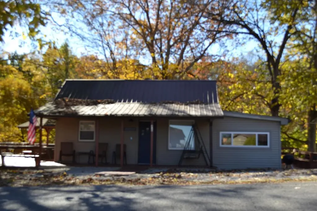 450 Cedar Hill Road Celina TN 38551