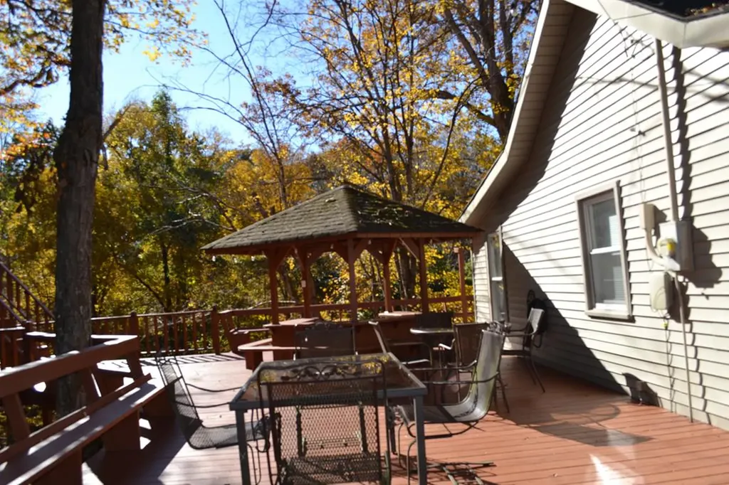 450 Cedar Hill Road Celina TN 38551