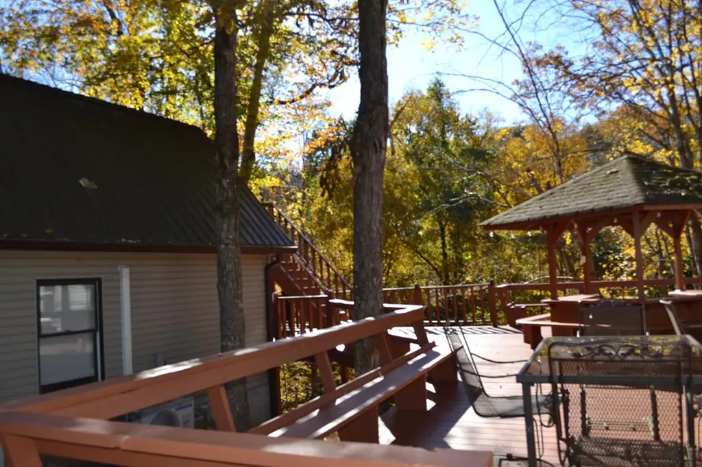 450 Cedar Hill Road Celina TN 38551