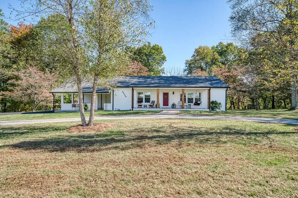 5526 Mount Herman Road Cookeville TN 38506-7044