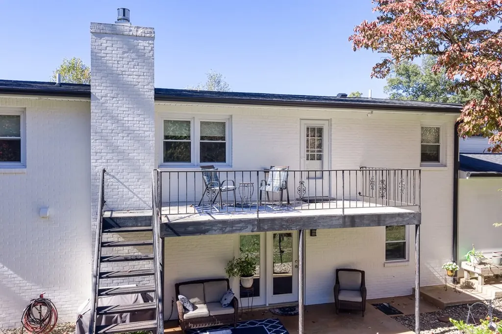 5526 Mount Herman Road Cookeville TN 38506-7044