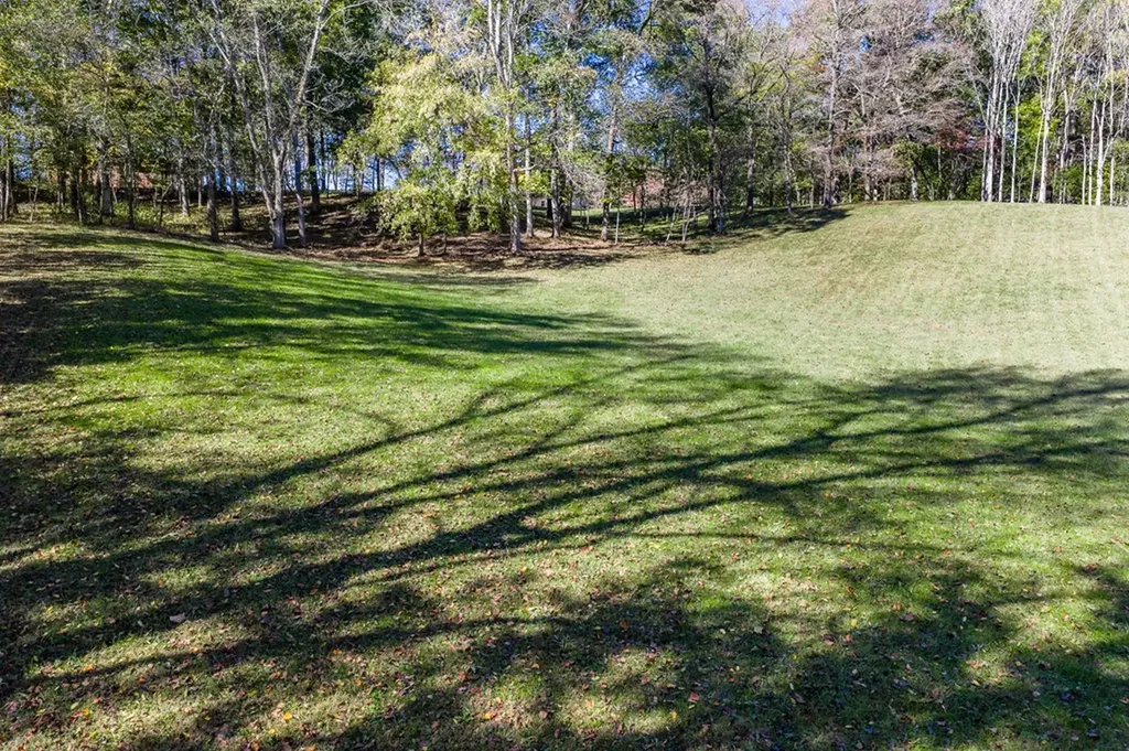 5526 Mount Herman Road Cookeville TN 38506-7044