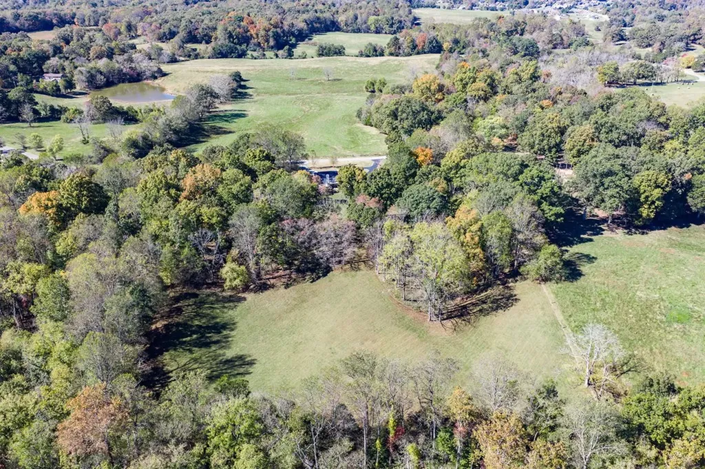 5526 Mount Herman Road Cookeville TN 38506-7044