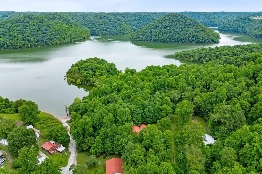 475 Lauren Lane Baxter TN 38544