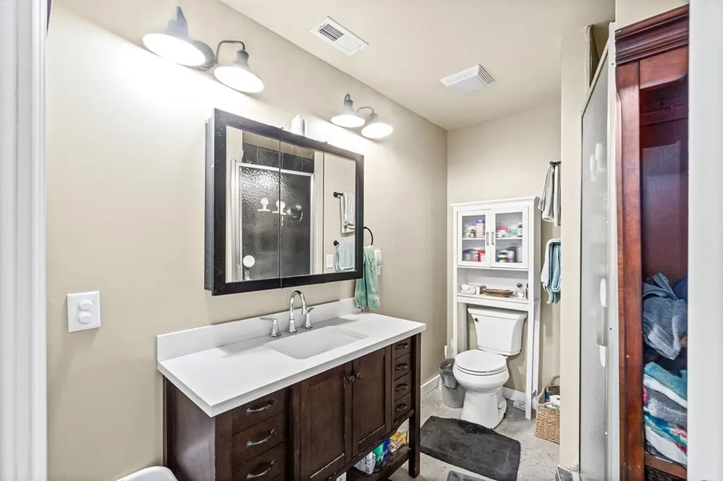 3365 Pea Ridge Road Liberty TN 37095