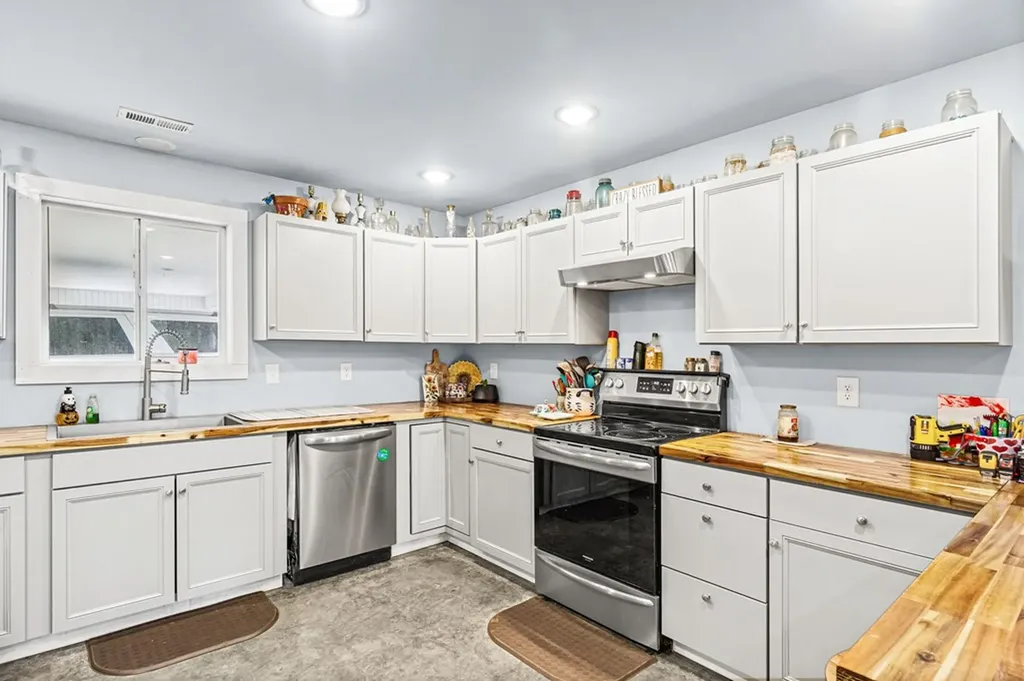 3365 Pea Ridge Road Liberty TN 37095