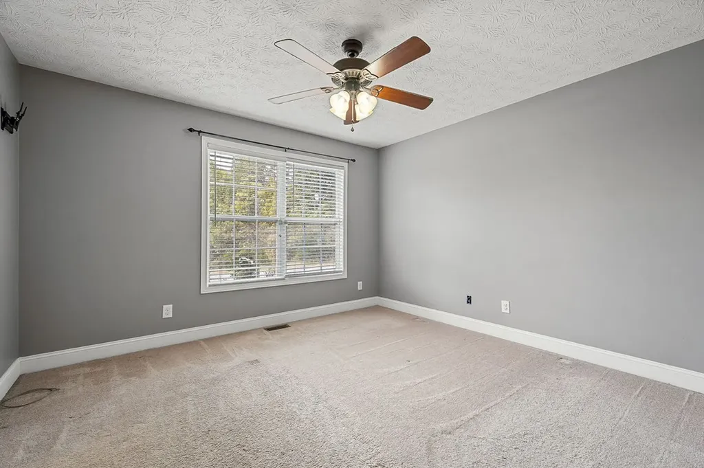 250 Luna Road Sparta TN 38583