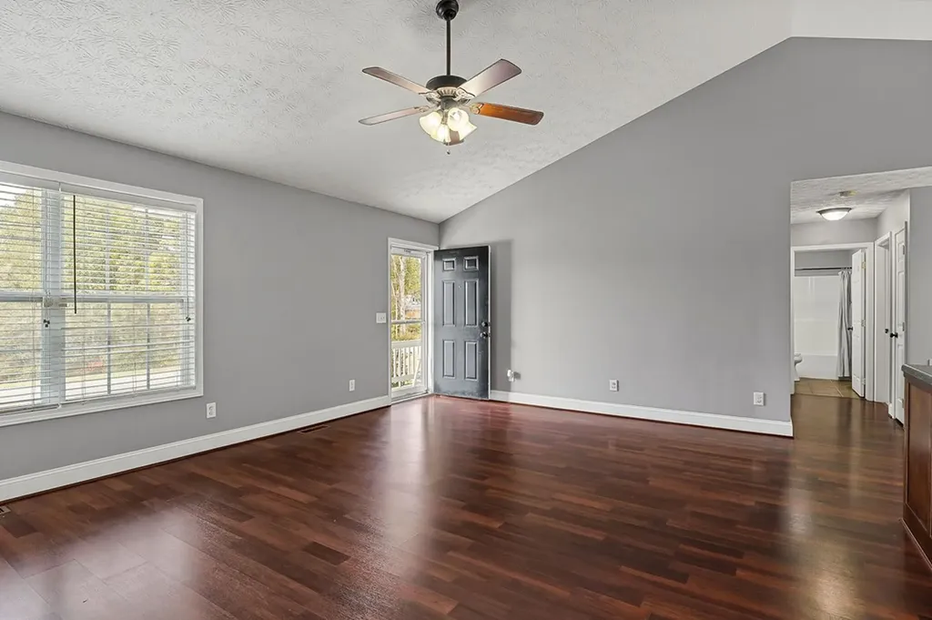 250 Luna Road Sparta TN 38583