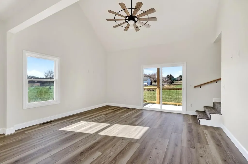 1775 Creekside Drive Cookeville TN 38506