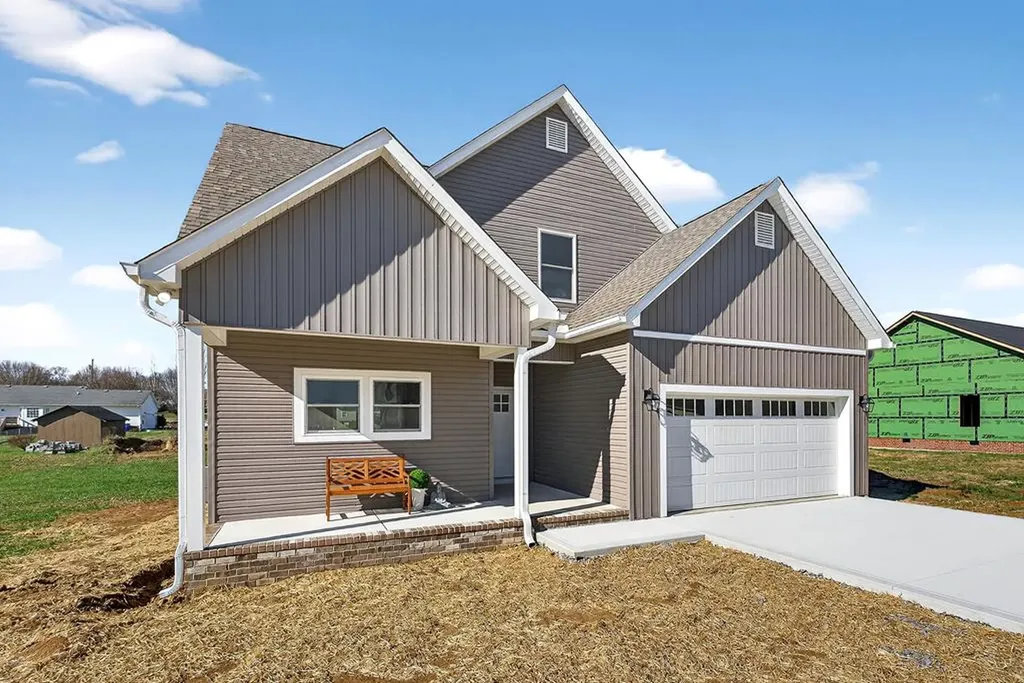 1775 Creekside Drive Cookeville TN 38506