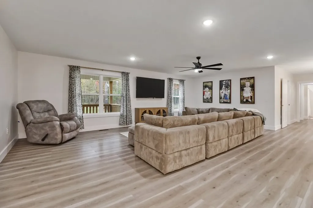 172 Creekveiw Court Jamestown TN 38556