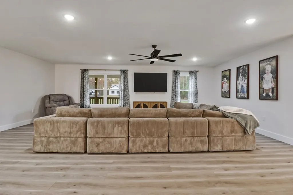 172 Creekveiw Court Jamestown TN 38556