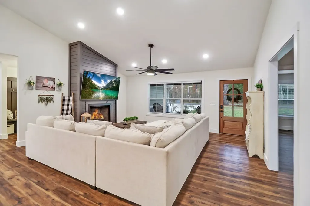 178 Creekview Court Jamestown TN 38556