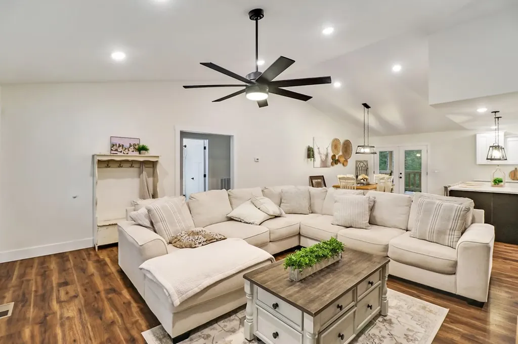 178 Creekview Court Jamestown TN 38556