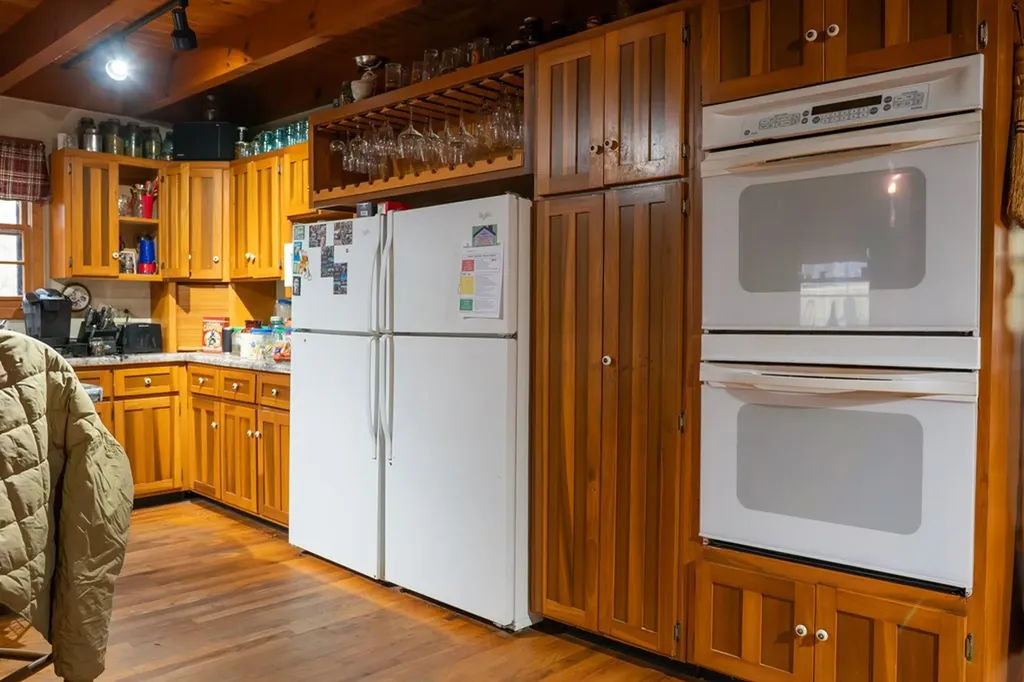 3045 Gladdice Highway Gainesboro TN 38562