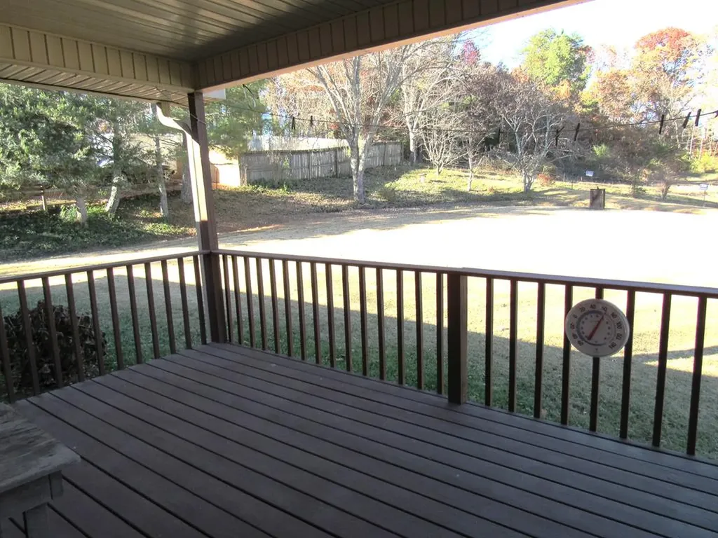 1691 Biltmore Drive Cookeville TN 38501