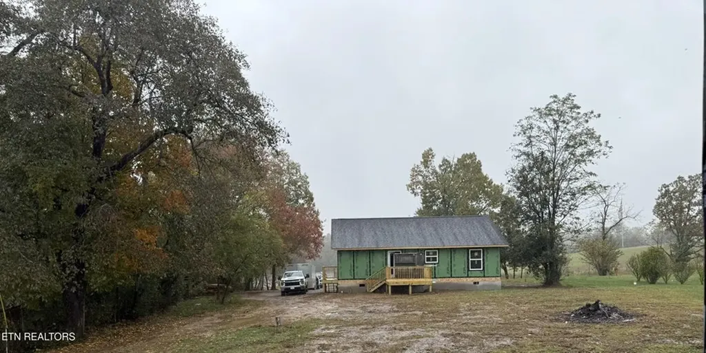 204 Garrett Street Jamestown TN 38556