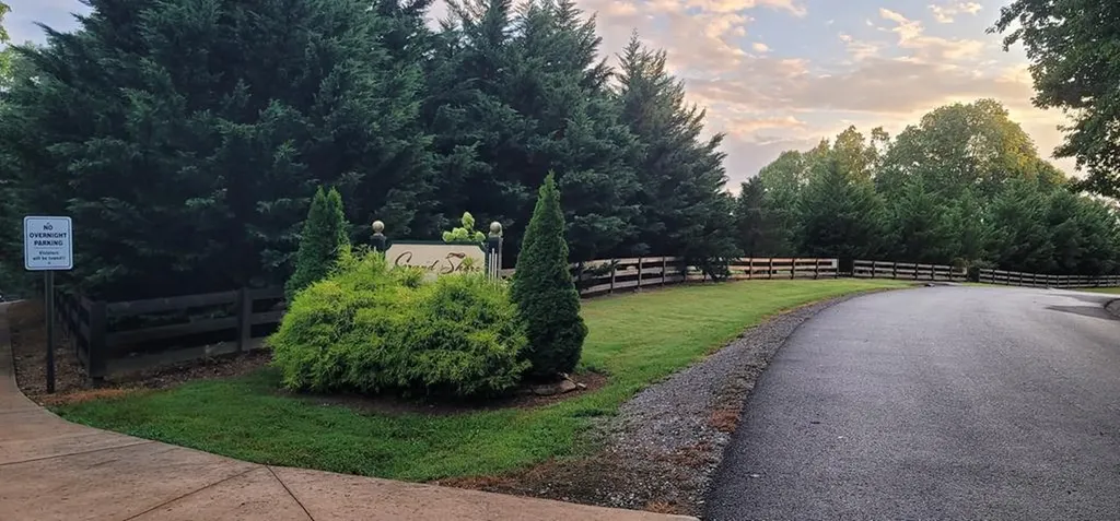 2 Shoreside Drive Smithville TN 37166
