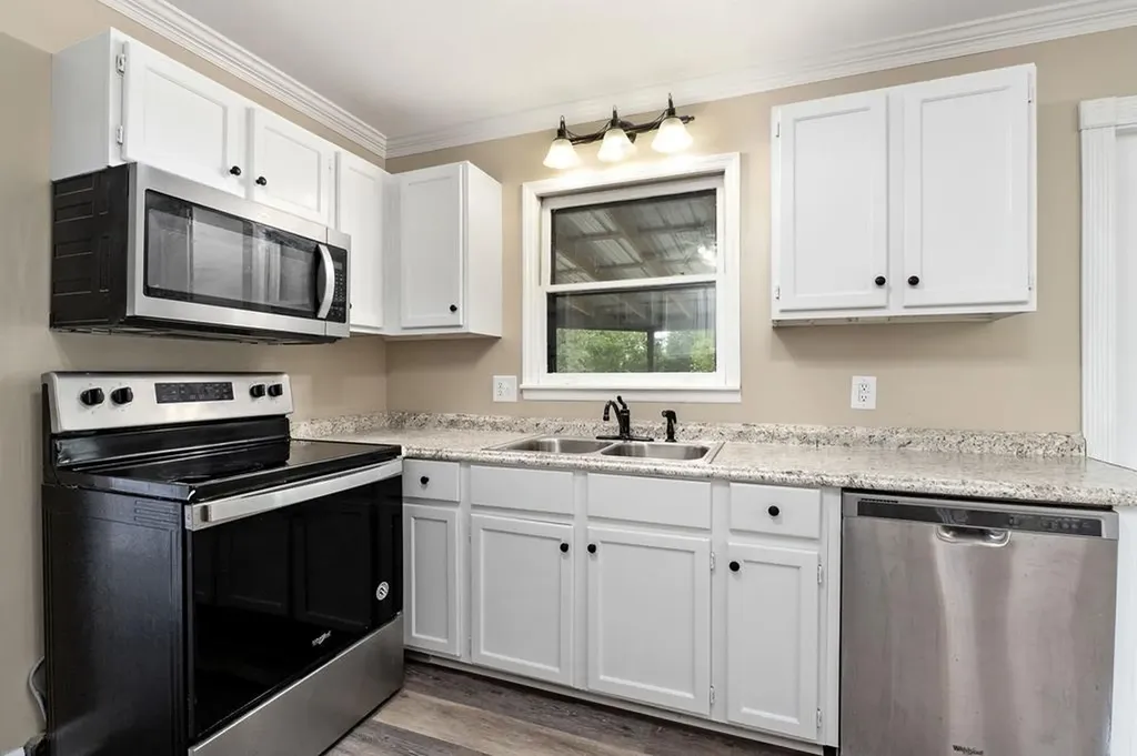 2281 Short Mountain Road Mcminnville TN 37110