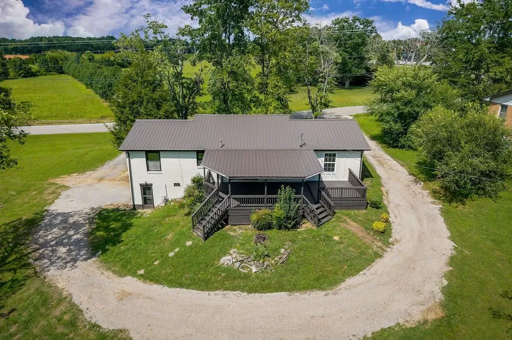 2281 Short Mountain Road Mcminnville TN 37110