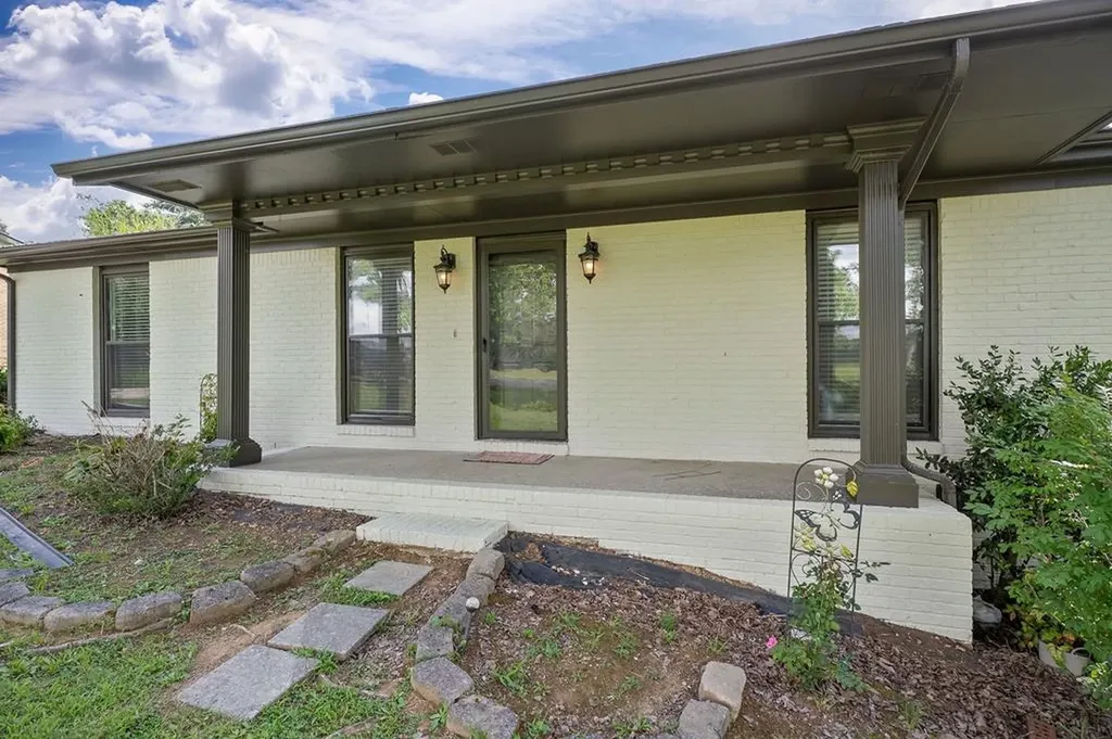 2281 Short Mountain Road Mcminnville TN 37110