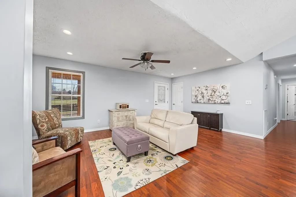 761 Walter Stone Road Sparta TN 38583-5749