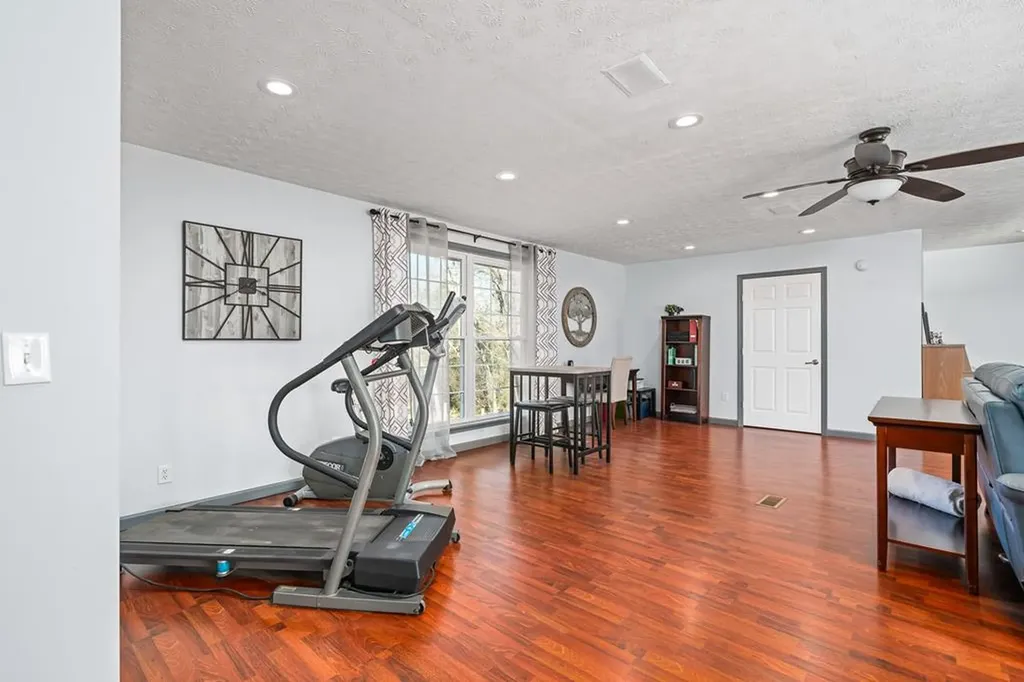 761 Walter Stone Road Sparta TN 38583-5749