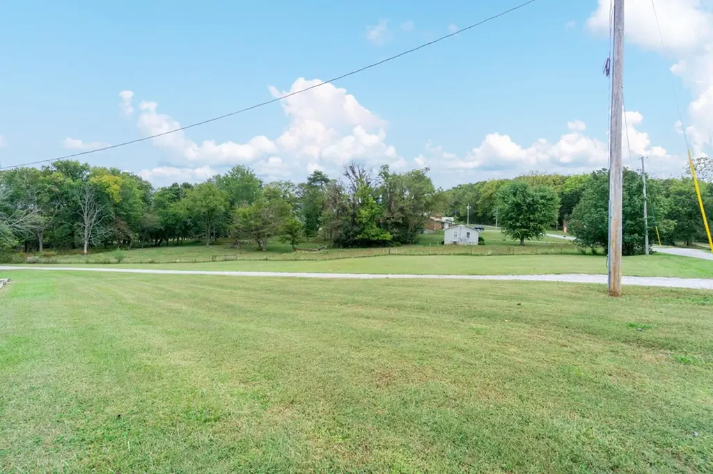 761 Walter Stone Road Sparta TN 38583-5749