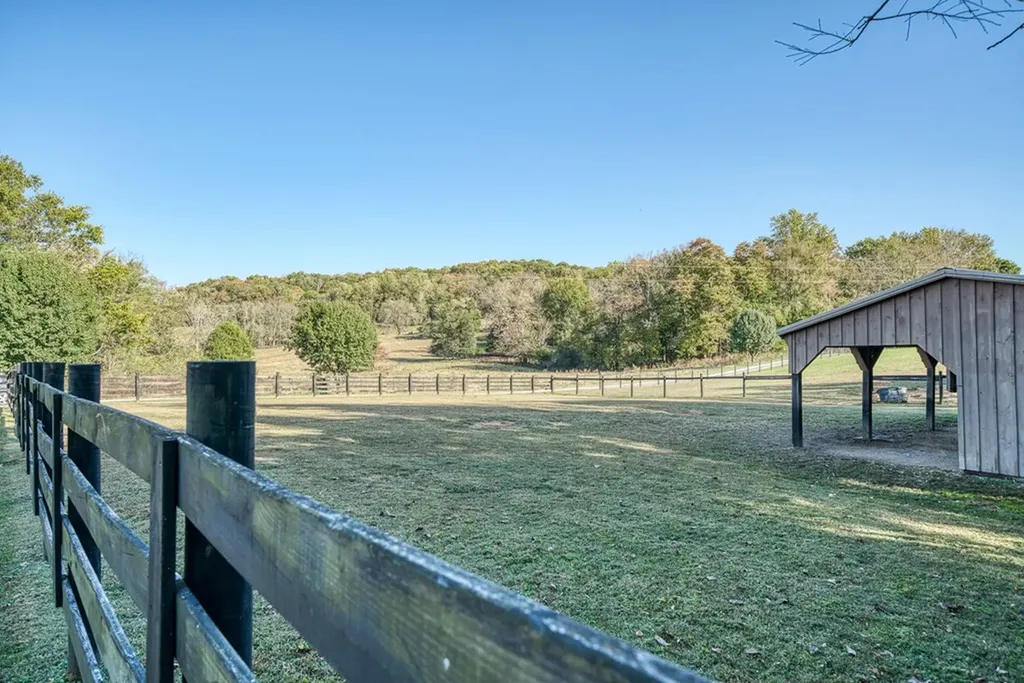 761 Walter Stone Road Sparta TN 38583-5749