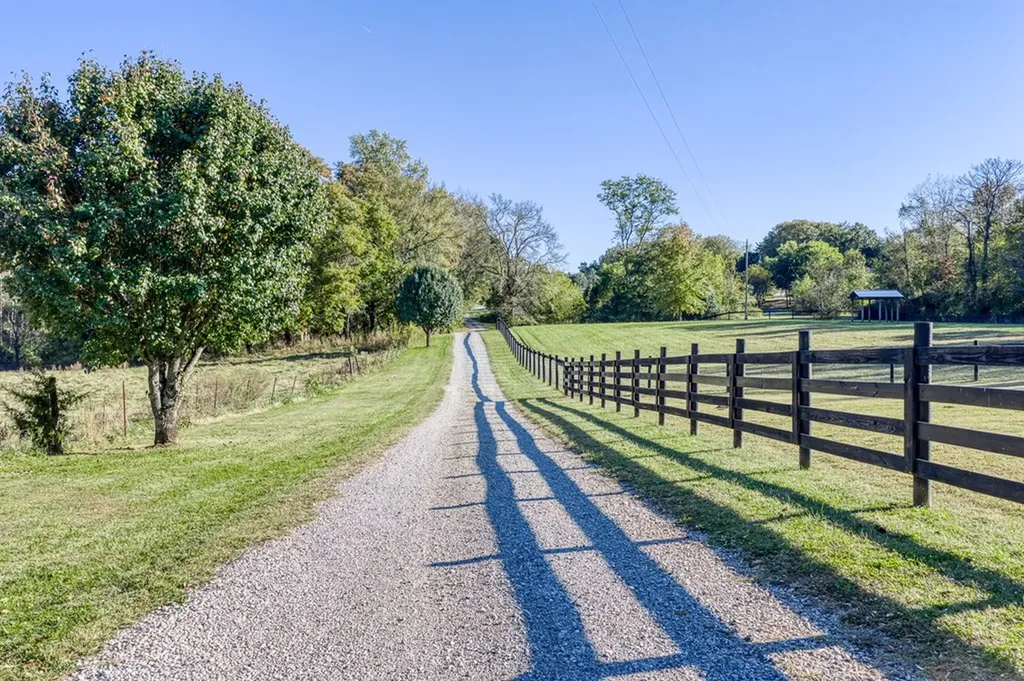 761 Walter Stone Road Sparta TN 38583-5749