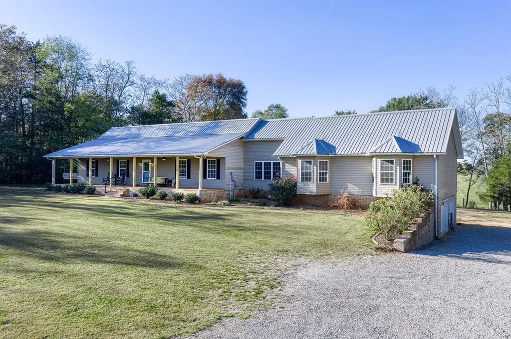 761 Walter Stone Road Sparta TN 38583-5749