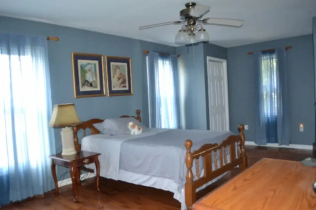 218 East Lake Avenue Celina TN 38551