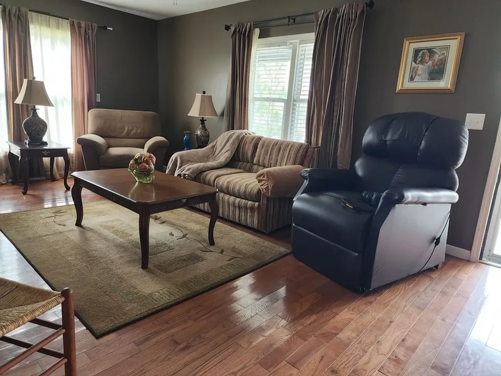 218 East Lake Avenue Celina TN 38551