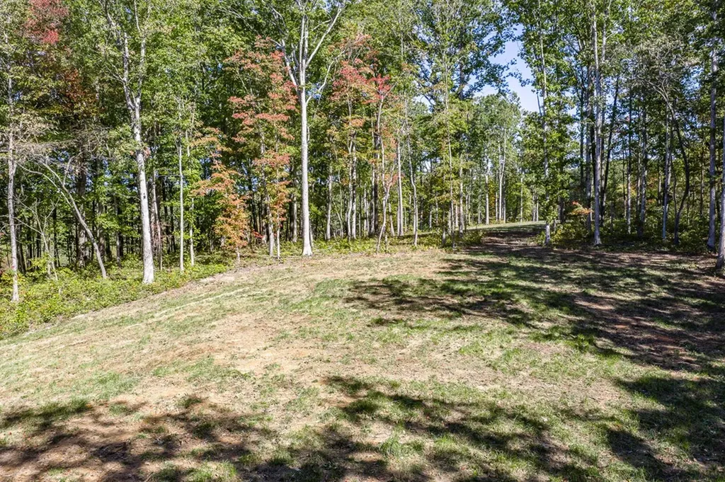 634 Cumberland Cove Road Monterey TN 38574