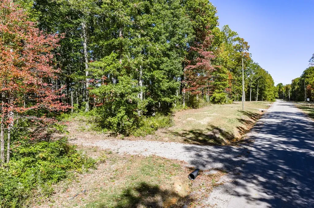 634 Cumberland Cove Road Monterey TN 38574