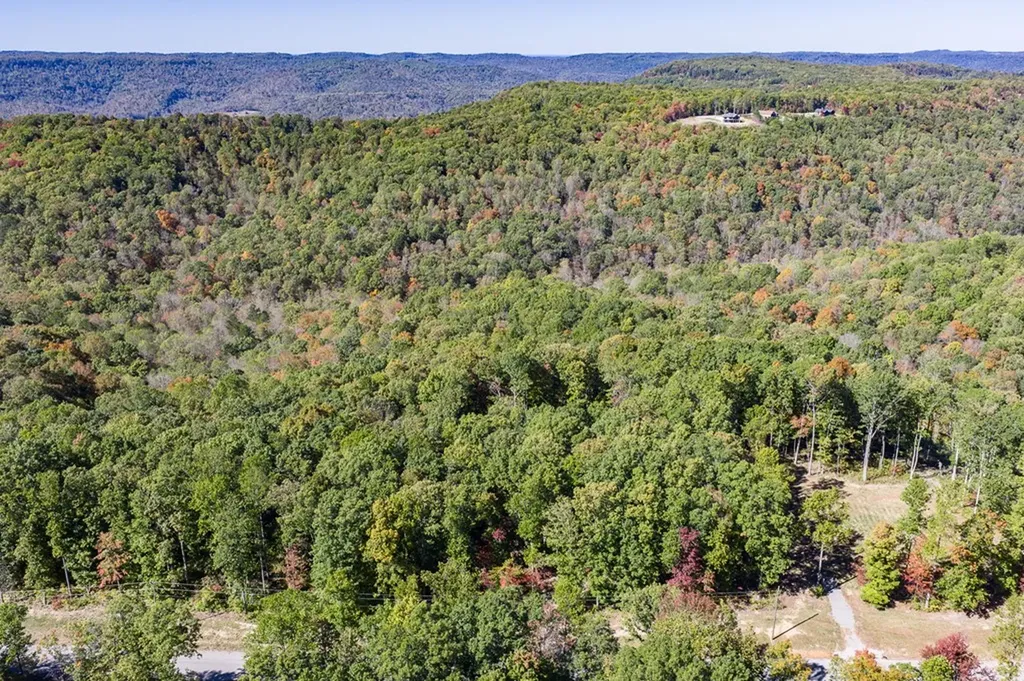 634 Cumberland Cove Road Monterey TN 38574