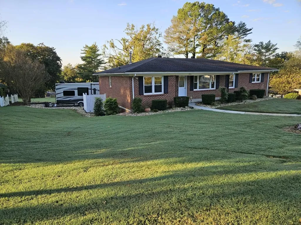 636 Carmack Avenue Carthage TN 37030-1139