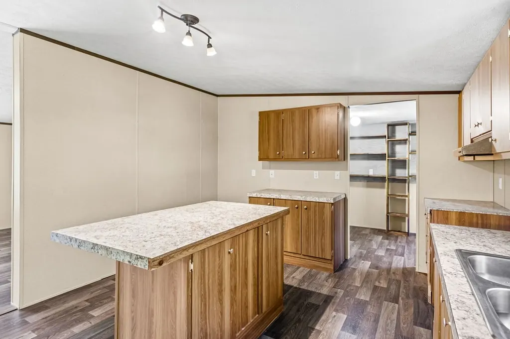 130 Dripping Springs Court Monterey TN 38574