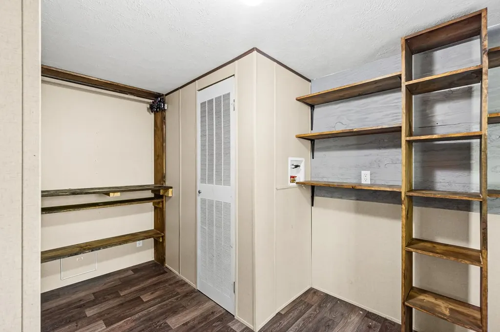 130 Dripping Springs Court Monterey TN 38574